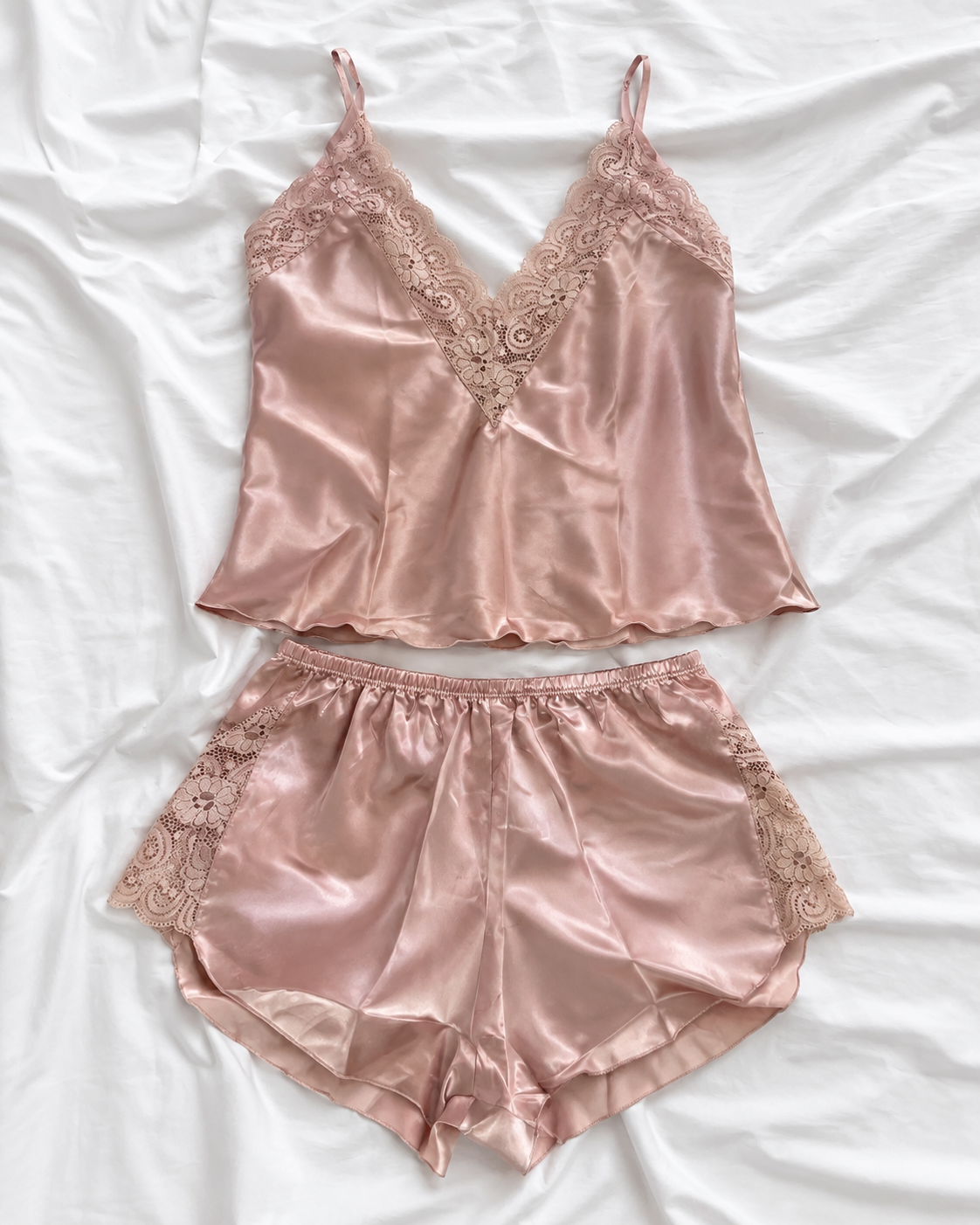 PIJAMA RASO CON PUNTILLA nude